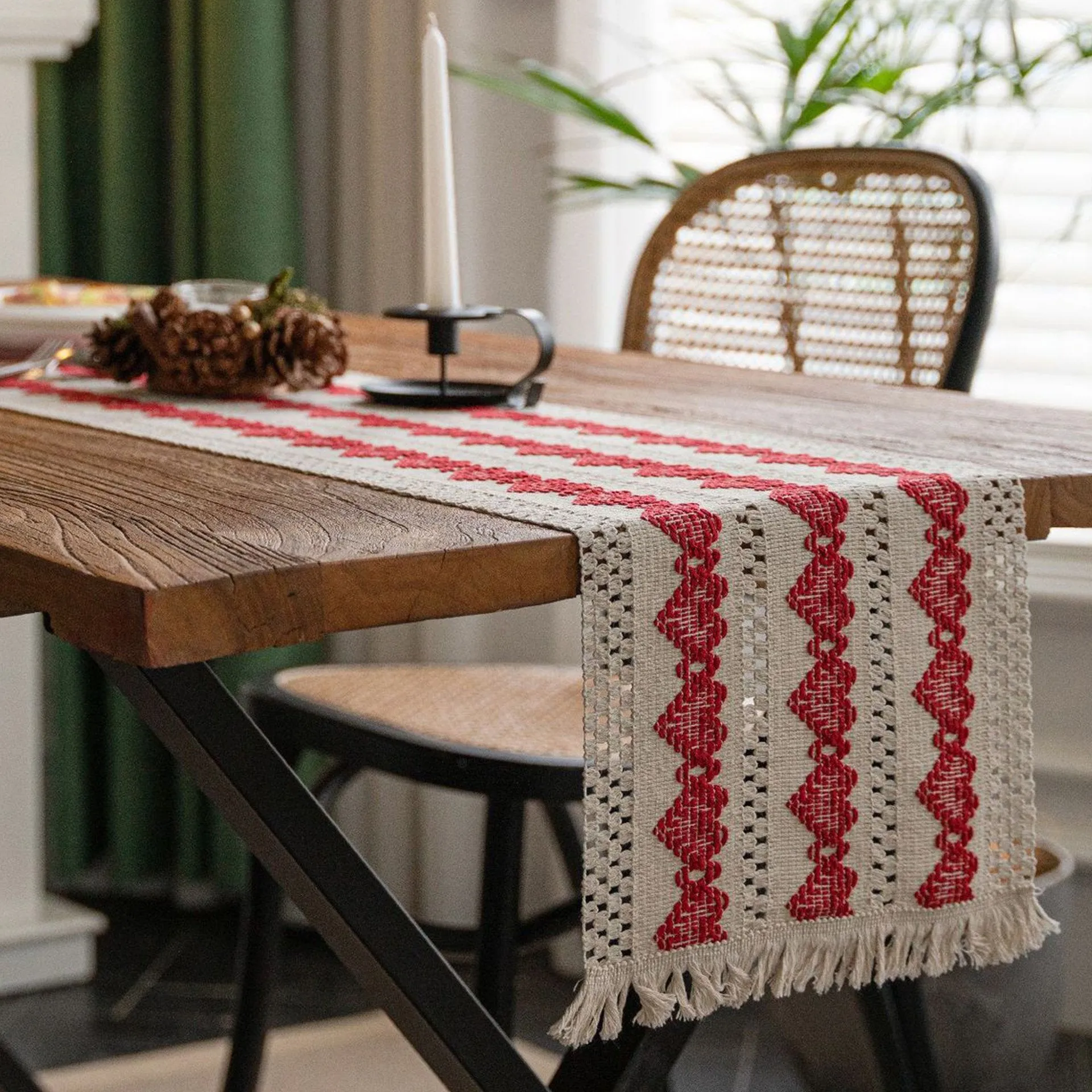 30X200 : 11.81″ * 78.74″, MULTI PATTERNED TABLE CLOTH TABLE RUNNER