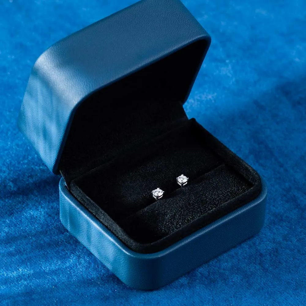 4MM Round Moissanite Stud Earrings