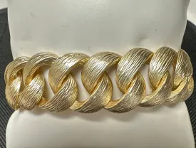Brushed Link Magnetic Bracelet