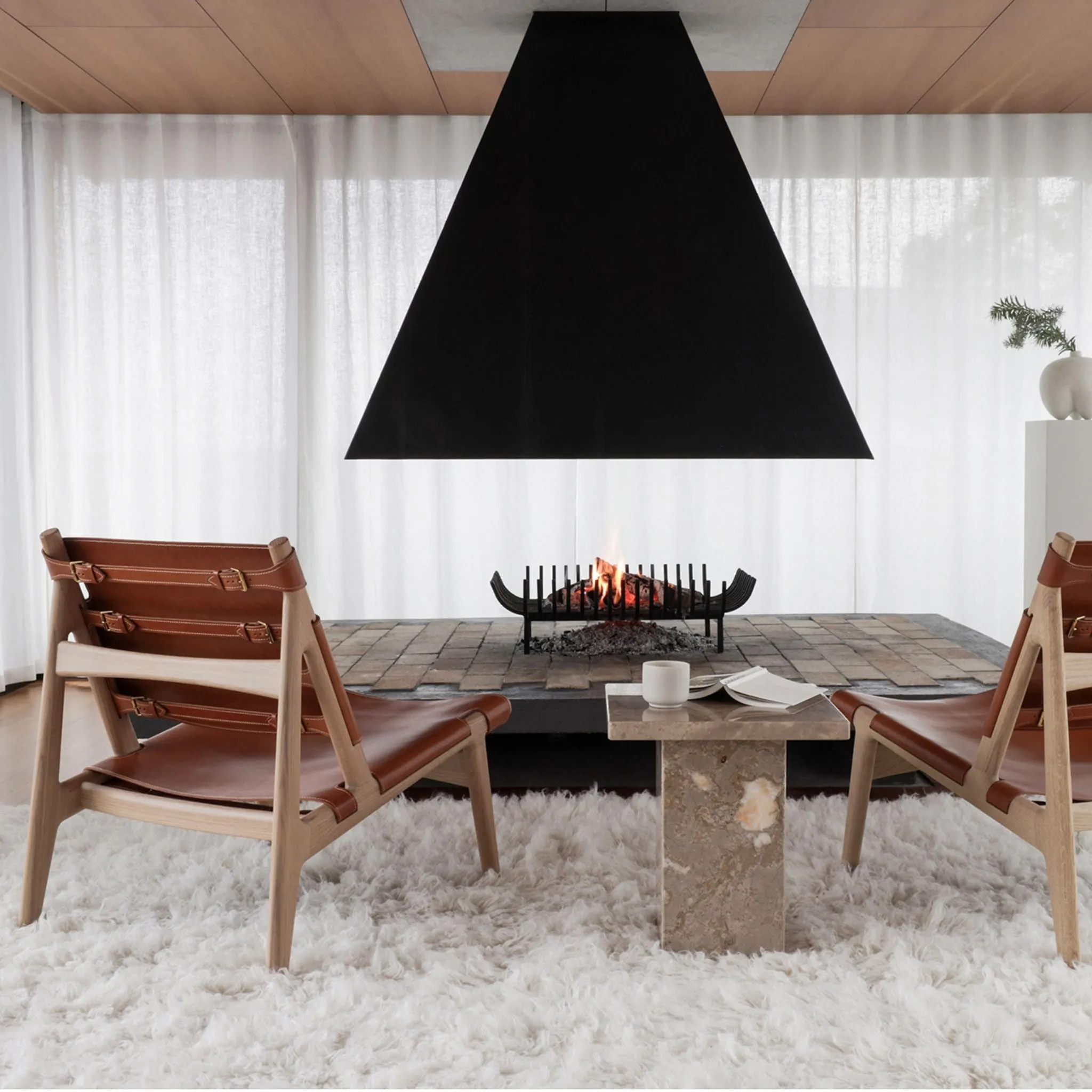 Eikund Hunter Lounge Chair