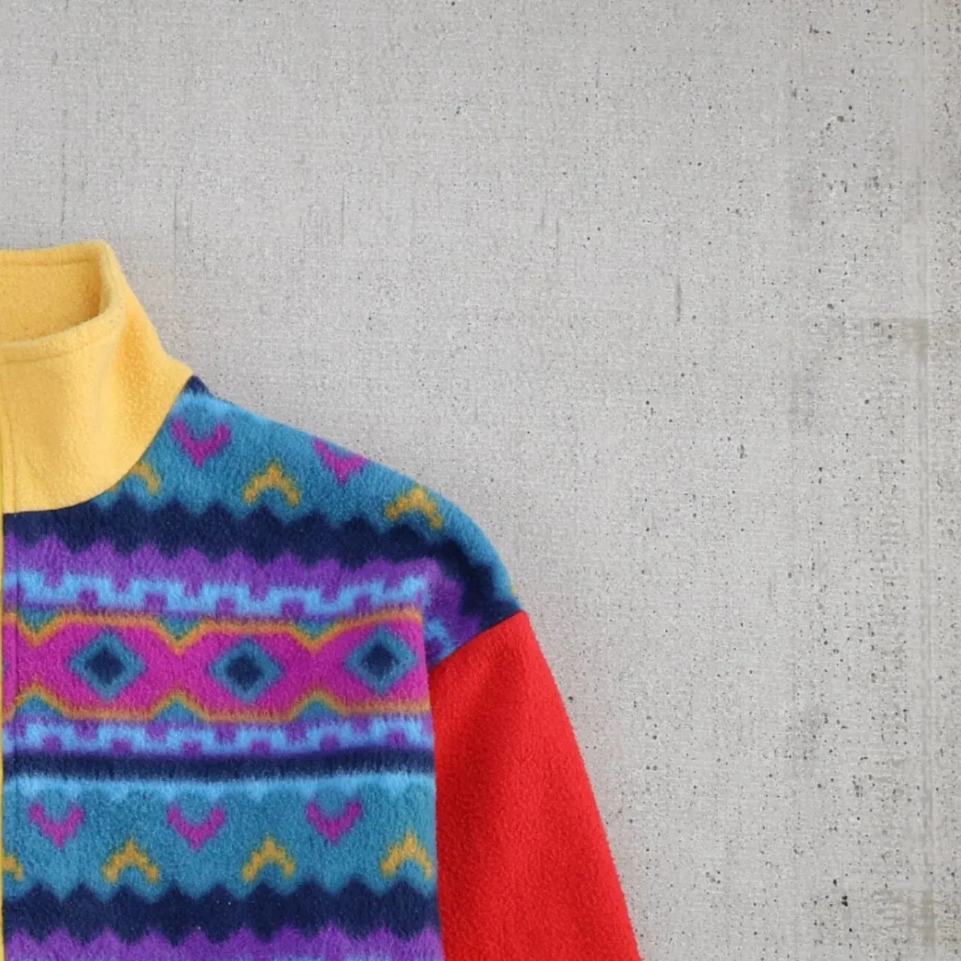 Funky Fleece (M)