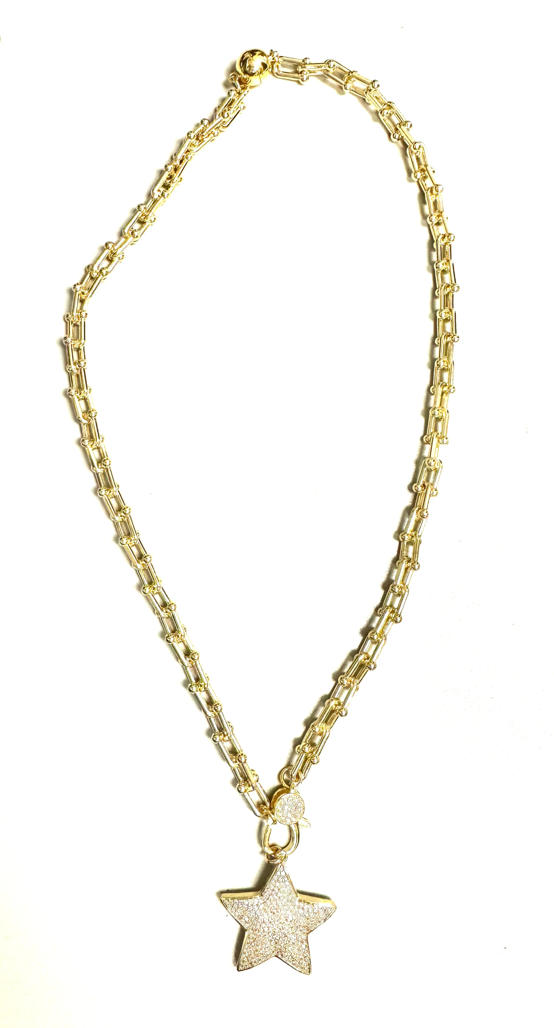 Interlocking Links Star Necklace