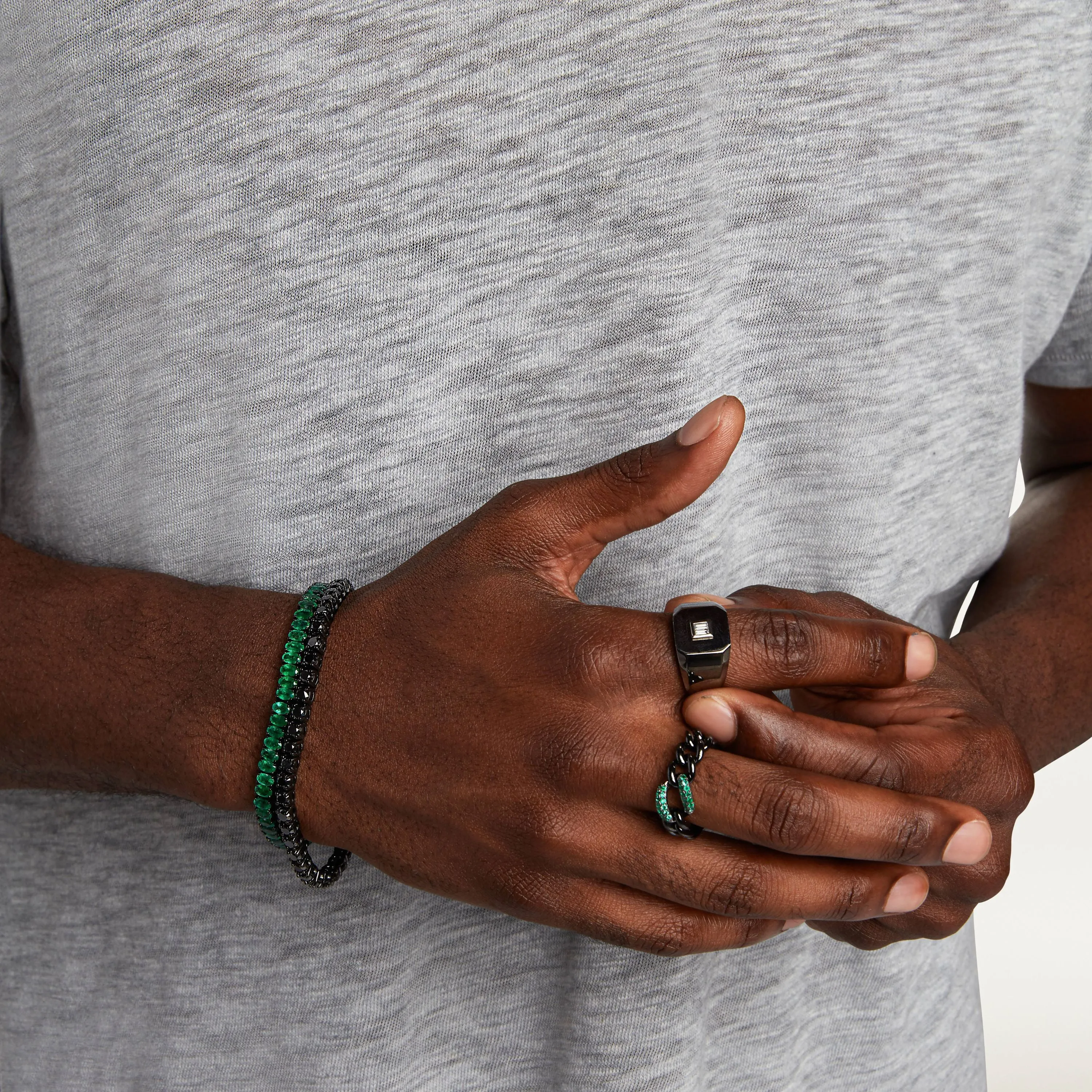 MEN'S EMERALD  & BLACK CERAMIC MEDIUM LINK RING