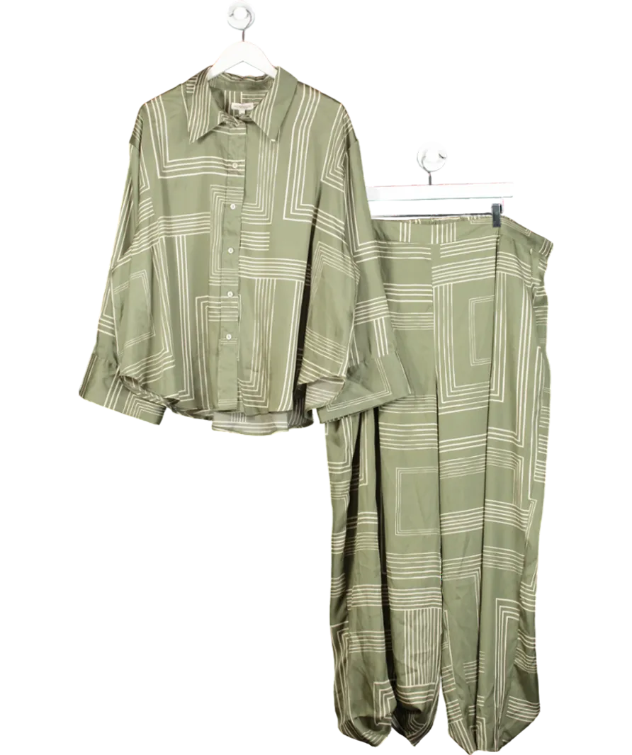 Monsoon Green Anica Print Satin Shirt And UK XL/XXL