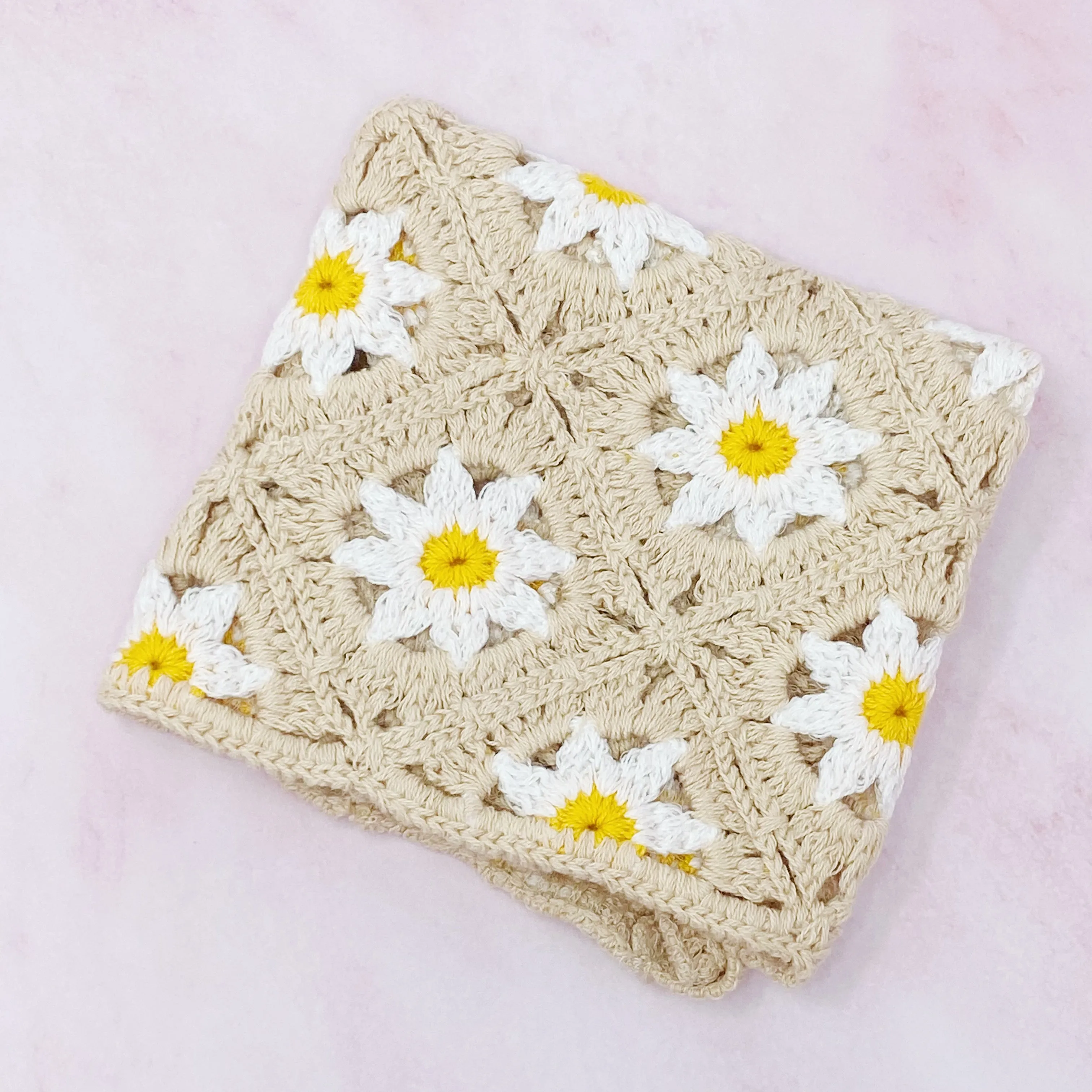 Retro Daisy Crochet Bandana